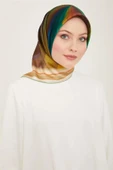 9112 ARMİNE EŞARP thumbnail 2