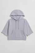 Kadın Kapüşonlu Cepli Crop Sweatshirt thumbnail 2