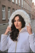 Günlük Kürklü Şişme Kadın Mont thumbnail 3