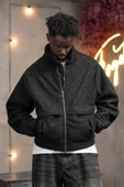 Oversize Crop Model Yan Cepli Astarlı Kırçıllı Mont thumbnail 9