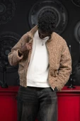 Oversize Crop Model Yan Cepli Astarlı Kırçıllı Mont thumbnail 4
