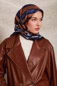Kare Desenli Twill İpek Eşarp-0920 thumbnail 9