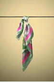 B116 TROPICAL FLOWERS BANDANA thumbnail 5