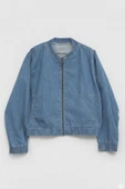 Kadın Açık Mavi Bomber Denim Ceket thumbnail 2