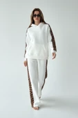 Leopar Detaylı Oversize Eşofman Takımı thumbnail 7