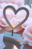 MAGICLEDCORNER Kalp Ledli Dekor Masa Lambası thumbnail 3
