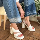 Cica Beyaz Cilt Topuklu Ayakkabı thumbnail 5