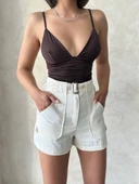Kemer detaylı gabardin şort s25289 thumbnail 4