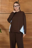 Kontrast Detaylı Oversize Eşofman Takımı thumbnail 7