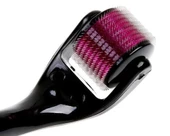 Dermaroller Titanyum 540 İğneli 0.5mm thumbnail 4