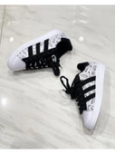 Adidas Campus Beyaz Gazete Baskılı Günlük Spor Ayakkabı thumbnail 1