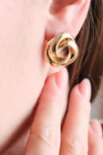 Kadın Gold Loop Küpe thumbnail 1