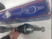Ön Aks Fiat Linea Dizel 1,3 multijet 07..SAĞ Yolcu tarafı yarım aks yani iç Lale ve mil takılı değildir resimlerde görünen parça gönderilir markası Veka thumbnail 5