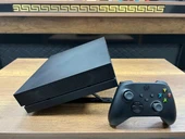 Microsoft Xbox One X 1 TB Tek Kol (İKİNCİ EL) thumbnail 9