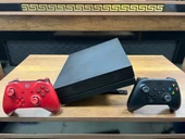 Microsoft Xbox One X 1 TB Çift Kol (İKİNCİ EL) thumbnail 9