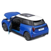 Maisto 1/24 Mini Cooper SE J01 thumbnail 3