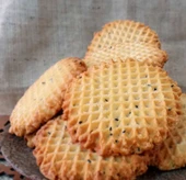 Tereyağlı Tuzlu Çörek ( 1 kg ) thumbnail 1