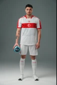 Hummel Milli Takım Forma Beyaz thumbnail 6