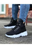 Siyah Renk Uzun Bağcıklı Bot thumbnail 1