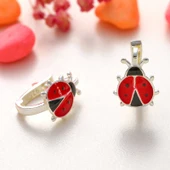 Gümüş Uğur Böceği Çocuk Küpesi thumbnail 1