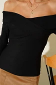 Madonna Çapraz Yaka Bluz Siyah thumbnail 4