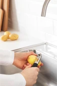 IKEA Paslanmaz Çelik Siyah Yan Soyacak 17 Cm thumbnail 4