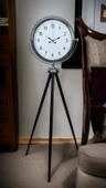 Krom Standart Tripod Ayaklı Saat thumbnail 3