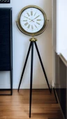 Pure Gold Tripod Ayaklı Saat thumbnail 2