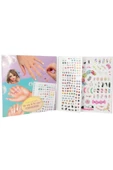 TOPModel Create Your Hand-Design Colouring Book thumbnail 4
