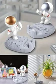 Mini Astronot Model Telefon ve Tablet Tutucu Standı thumbnail 2