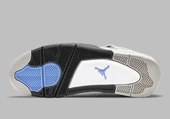 Air Jordan 4 Retro University Blue thumbnail 6