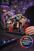 Blokees Transformers Classic Class 12 Megatron Işıklı Hareketli Lisanslı Model Kit thumbnail 1