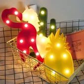 Led Işıklı Ananas Gece Lambası thumbnail 4