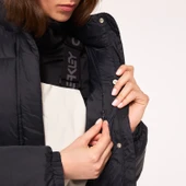OAKLEY WMNS TNP PUFFY JACKET thumbnail 10