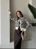 Önü Bağcıklı Leopar Hırka Bej thumbnail 6