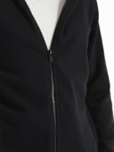 LCWAIKIKI Basic Siyah Kapüşonlu Kadın Kalın Fermuarlı Sweatshirt thumbnail 3