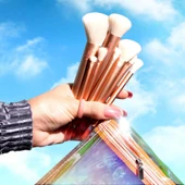 Real Techniques The Wanderer 8 Brush Kit Makyaj Fırçası Seti thumbnail 4