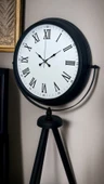 Black Elegance Tripod Ayaklı Saat thumbnail 3
