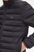 Fred Perry J4564 Insulated Erkek Mont thumbnail 2