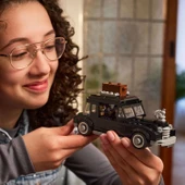 Lego 76786 Wednesday Morticia’Nın Evi thumbnail 4