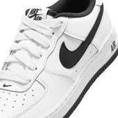 Nike Air Force 1 '07 Erkek Beyaz Sneaker thumbnail 5
