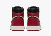 Nike Air Jordan 1 Retro High Bred Toe thumbnail 3