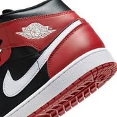 Nike Air Jordan 1 Retro High Bred Toe thumbnail 4