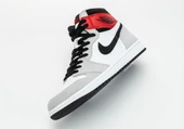 Jordan 1 Retro High Light Smoke Grey thumbnail 2
