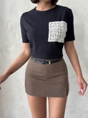 Kadın Cep Detaylı Dantel Aplikeli Basic T-Shirt thumbnail 11