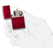 Zippo Classic Candy Apple Red Dizayn Çakmak thumbnail 4