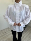 Kadın Oversize Dik Yaka Gömlek Beyaz thumbnail 4