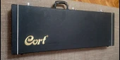Cort CGC70 Hard Case Elektro Gitar Kutusu thumbnail 6