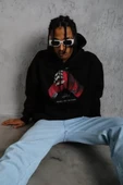 Erkek Eldiven Baskılı Kapüşonlu Sweat - Siyah thumbnail 4