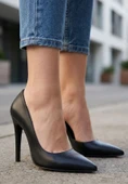 Pley Siyah Cilt Stiletto Ayakkabı thumbnail 2